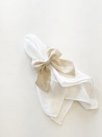 Load image into Gallery viewer, Linen Bow Napkin Ring
